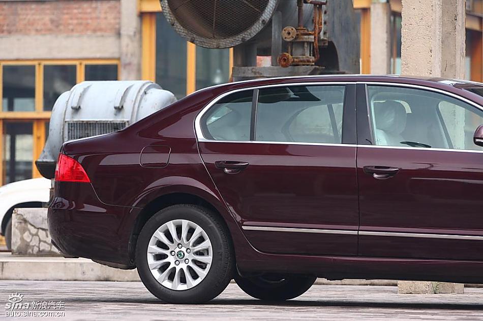 斯柯达Superb昊锐实拍图外观