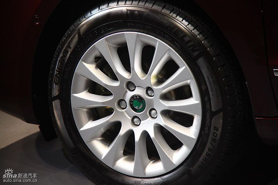 上海大众斯柯达昊锐上市现场新车图