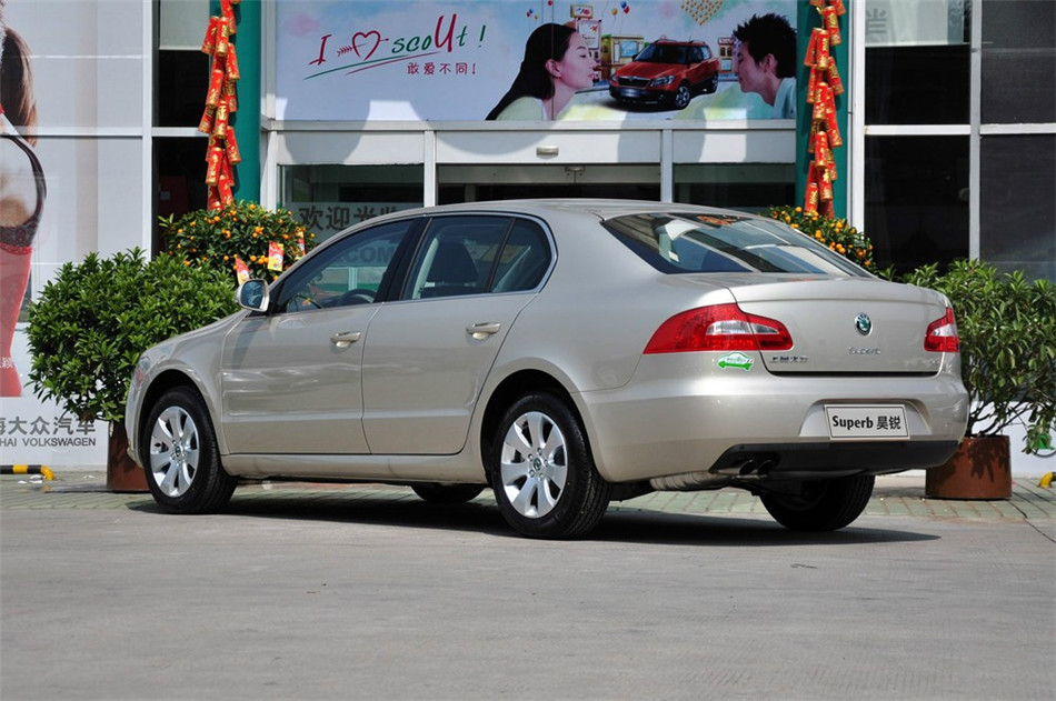 2012款 1.4TSI DSG 智雅版 外观