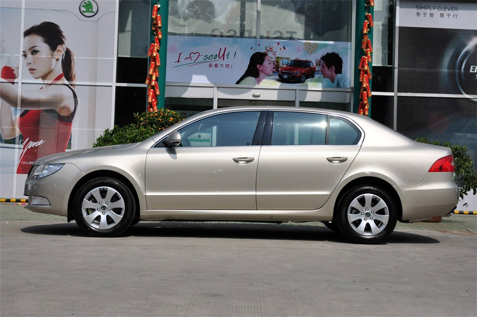 2012款 1.4TSI DSG 智雅版 外观