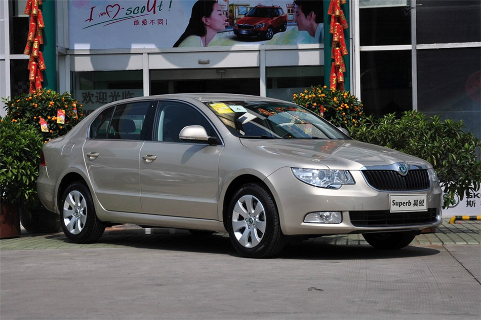 2012款 1.4TSI DSG 智雅版 外观