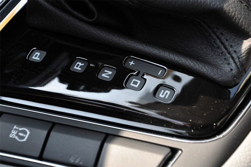 2012款 1.4TSI DSG 智雅版 内饰