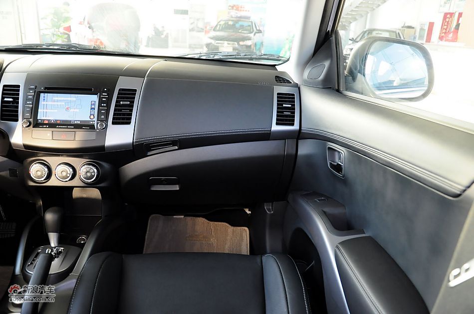 2012款欧蓝德EX劲界实拍