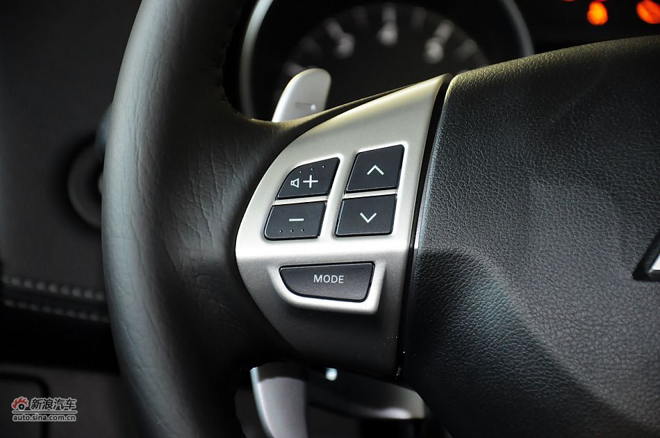 2012款欧蓝德EX劲界实拍