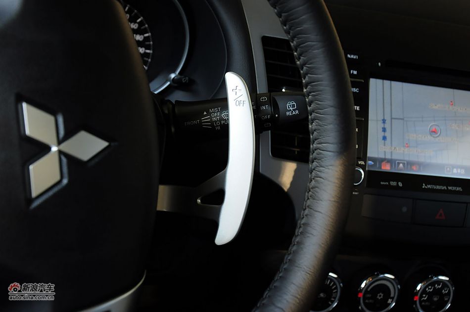 2012款欧蓝德EX劲界实拍