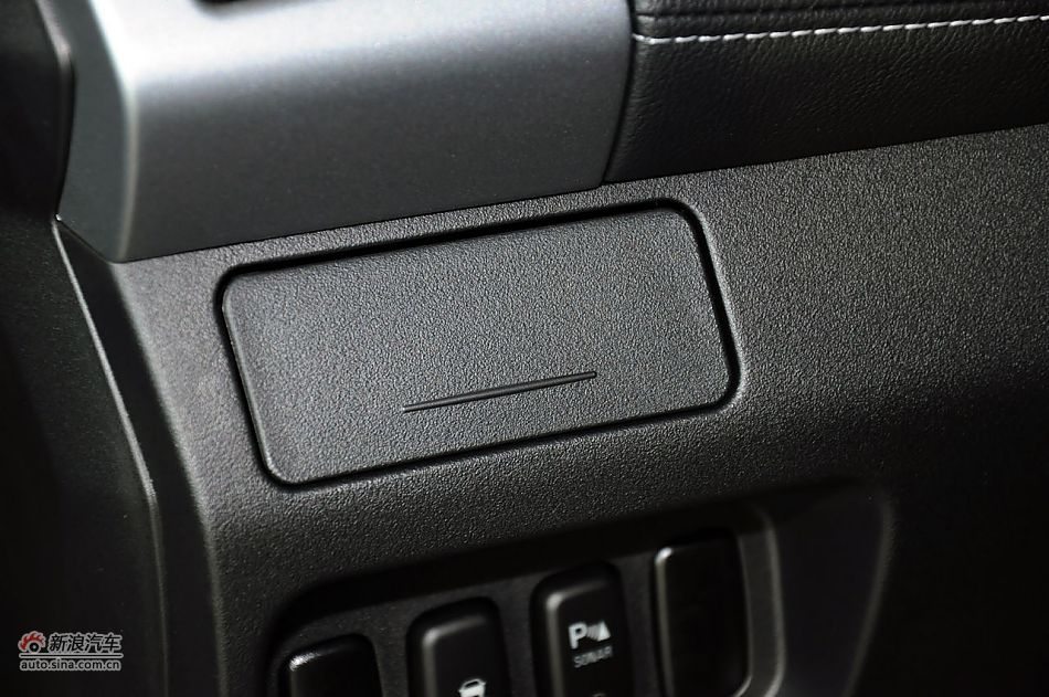 2012款欧蓝德EX劲界实拍