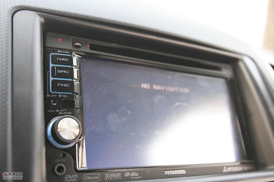 三菱欧蓝德EX劲界2.0运动版内饰及细节