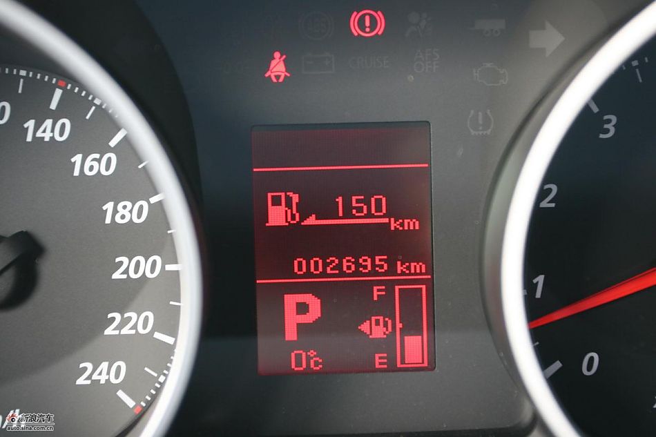 三菱欧蓝德EX劲界2.0运动版内饰及细节