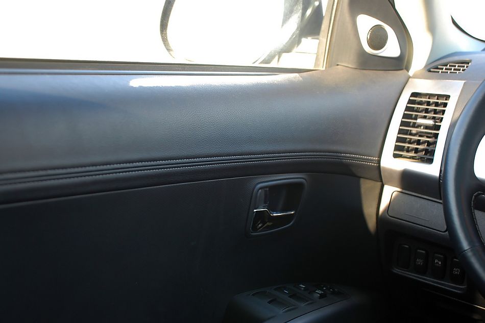 2010款欧蓝德EX3.0精英GT版内饰实拍