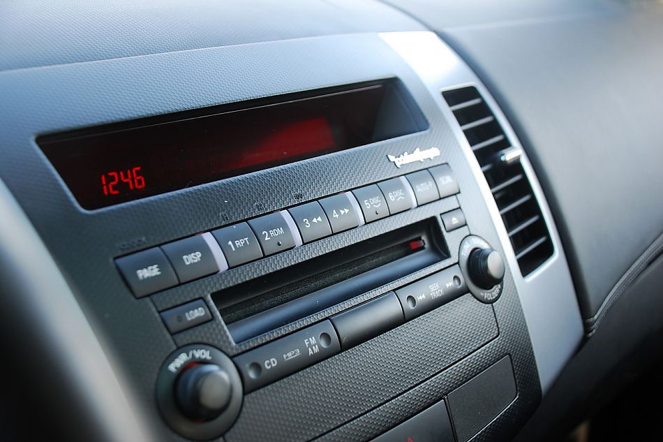 2010款欧蓝德EX3.0精英GT版内饰实拍