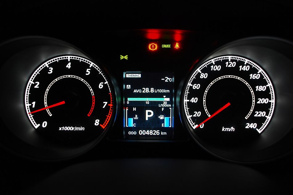 2010款欧蓝德EX3.0精英GT版内饰实拍