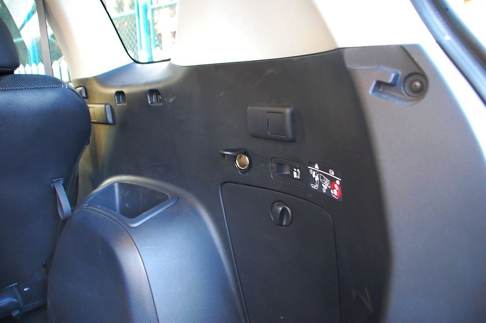 2010款欧蓝德EX3.0精英GT版内饰实拍