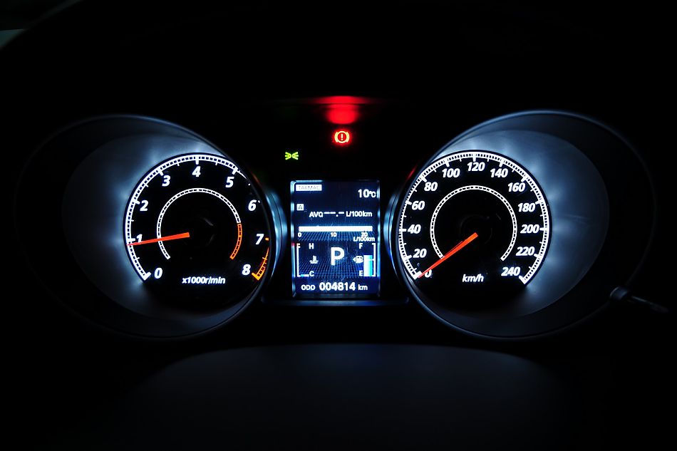 2010款欧蓝德EX3.0精英GT版内饰实拍