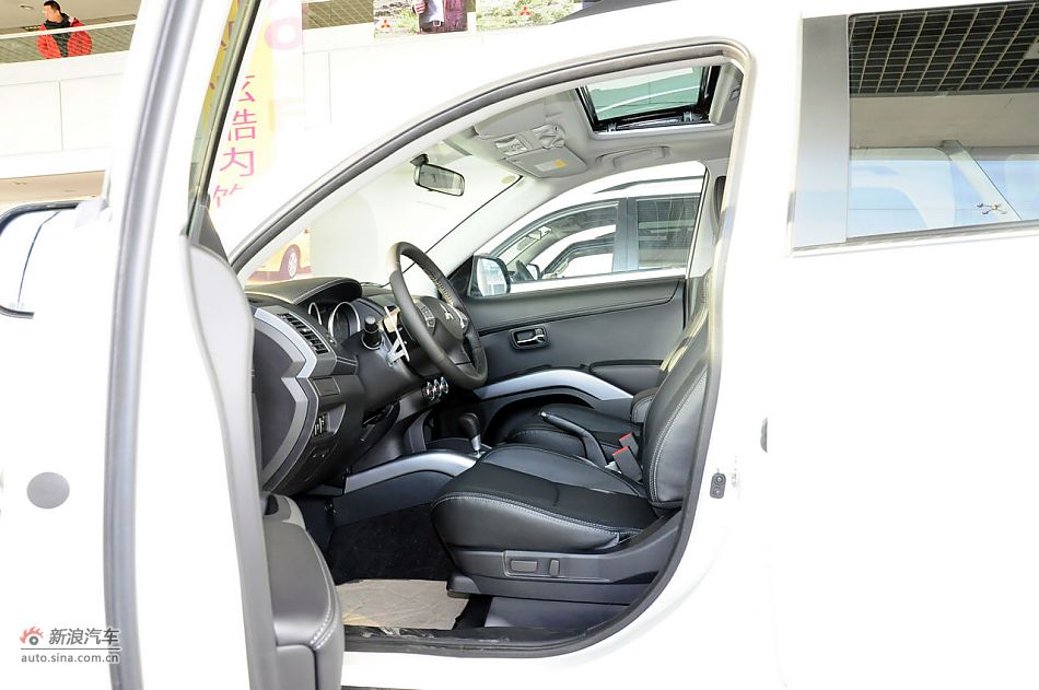 2012款欧蓝德EX劲界实拍