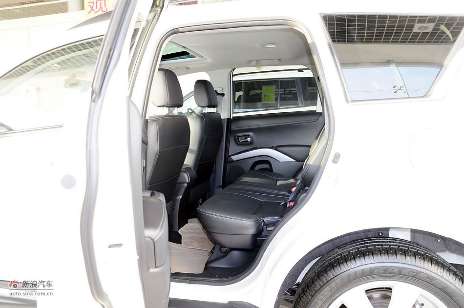 2012款欧蓝德EX劲界实拍