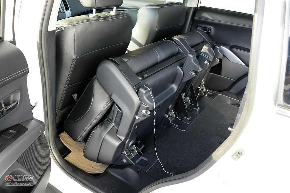 2012款欧蓝德EX劲界实拍