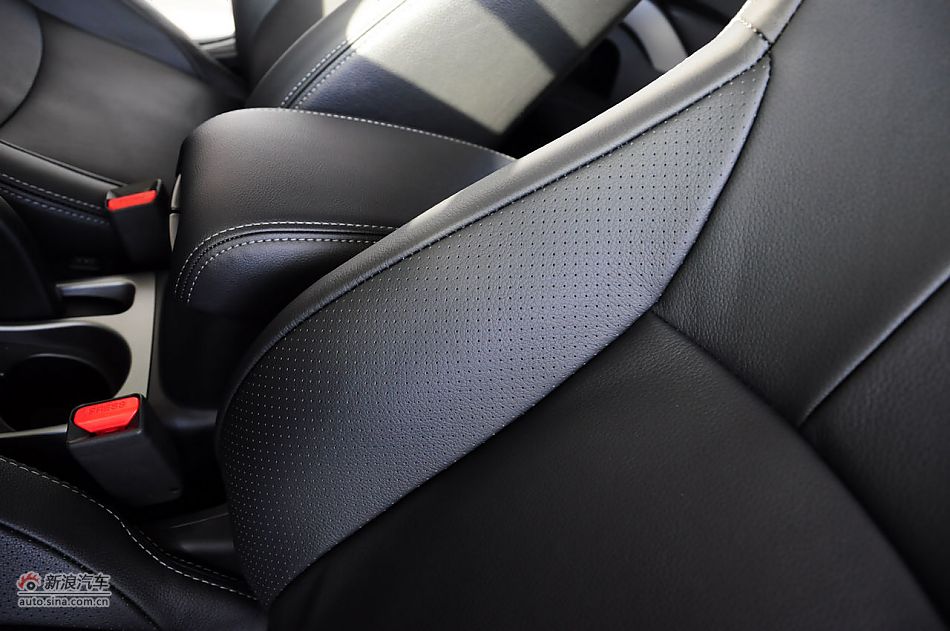 2012款欧蓝德EX劲界实拍