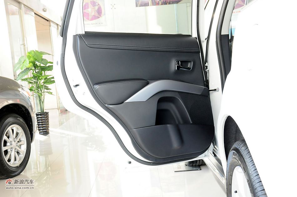 2012款欧蓝德EX劲界实拍