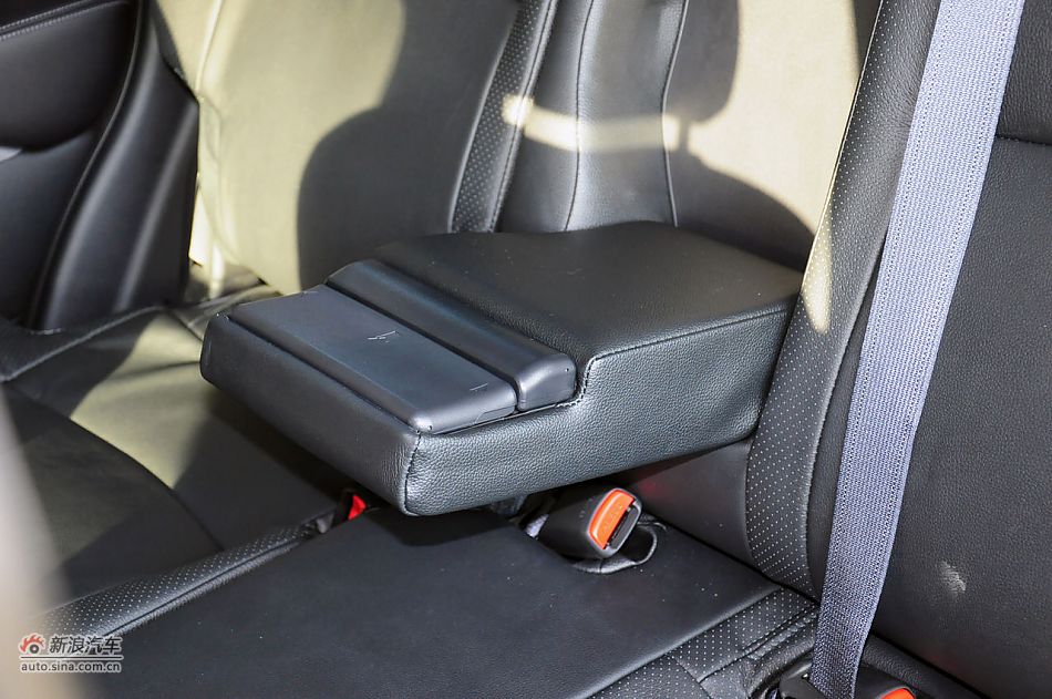 2012款欧蓝德EX劲界实拍