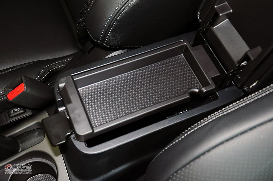 2012款欧蓝德EX劲界实拍