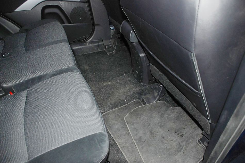 2010款欧蓝德EX3.0精英GT版内饰实拍