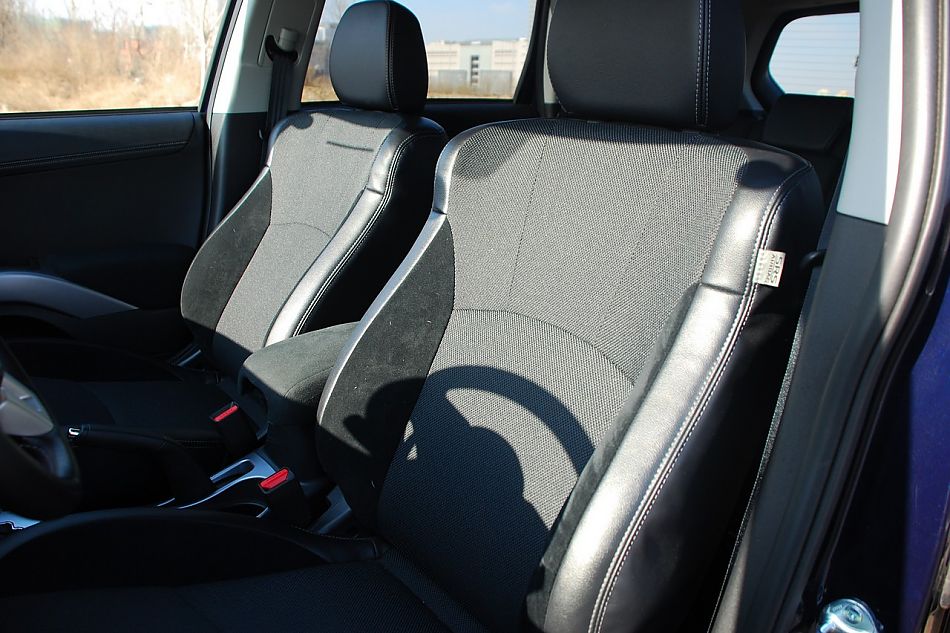 2010款欧蓝德EX3.0精英GT版内饰实拍