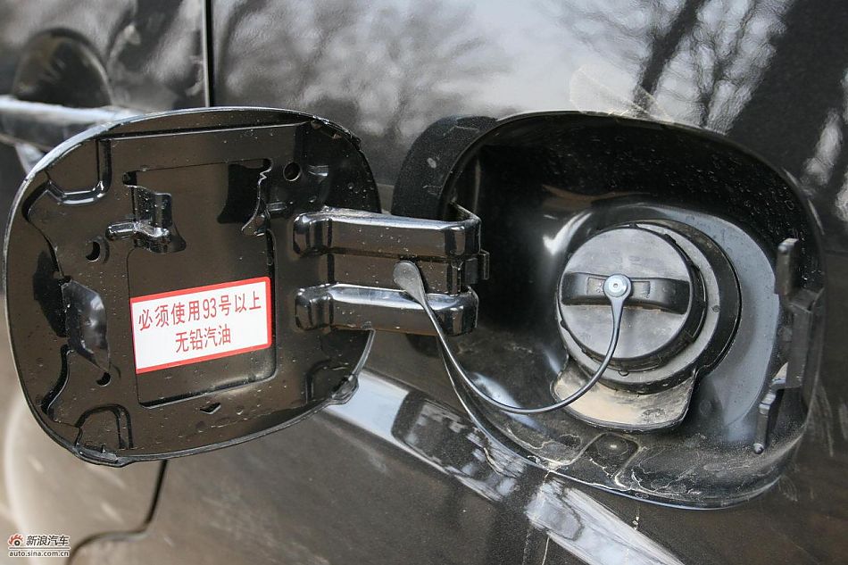 三菱欧蓝德EX劲界2.0运动版外观及细节