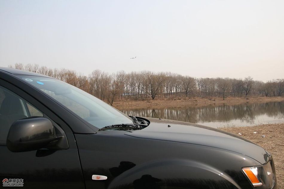 三菱欧蓝德EX劲界2.0运动版外观及细节