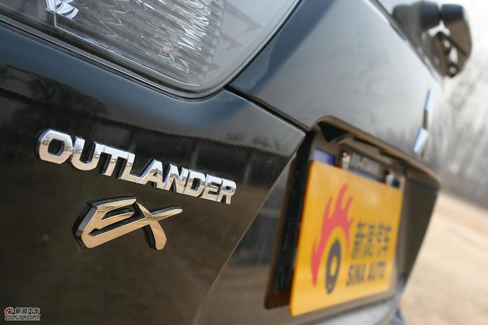 三菱欧蓝德EX劲界2.0运动版外观及细节