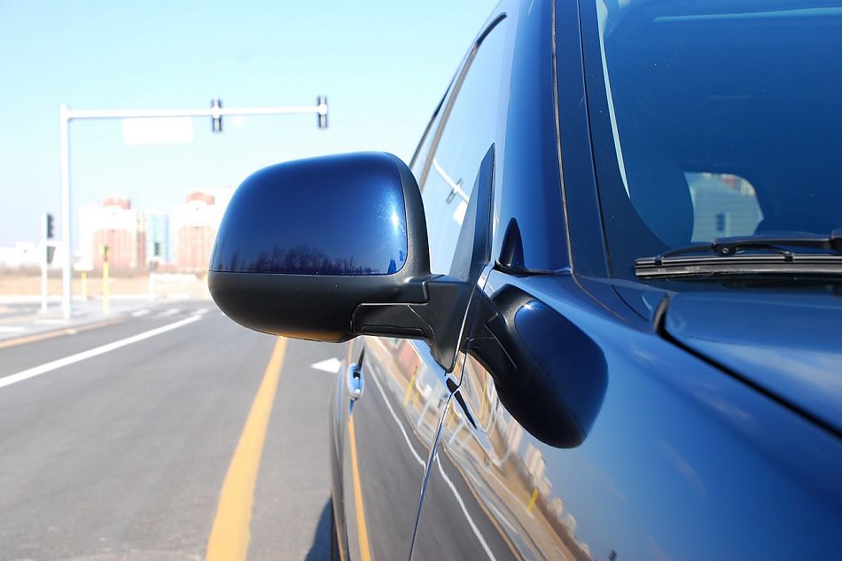 2010款欧蓝德EX3.0精英GT版外观实拍