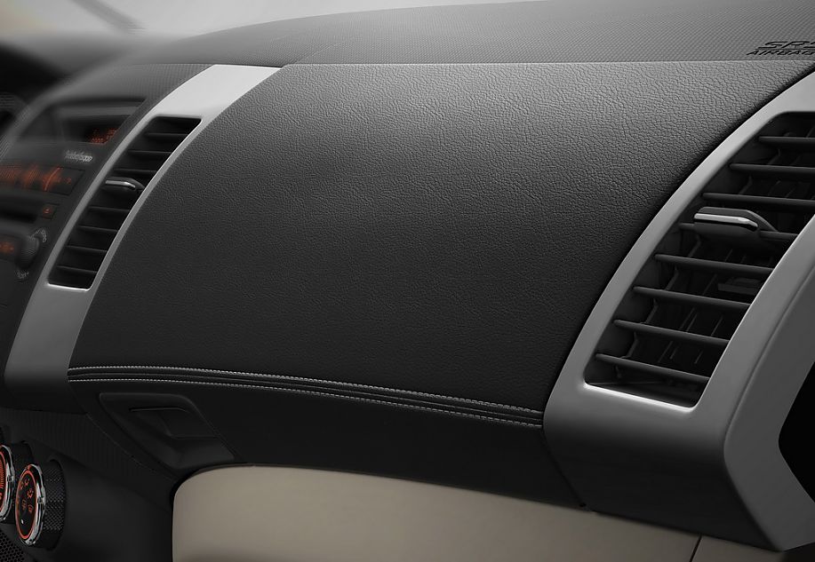 2010款欧蓝德EX劲界内饰