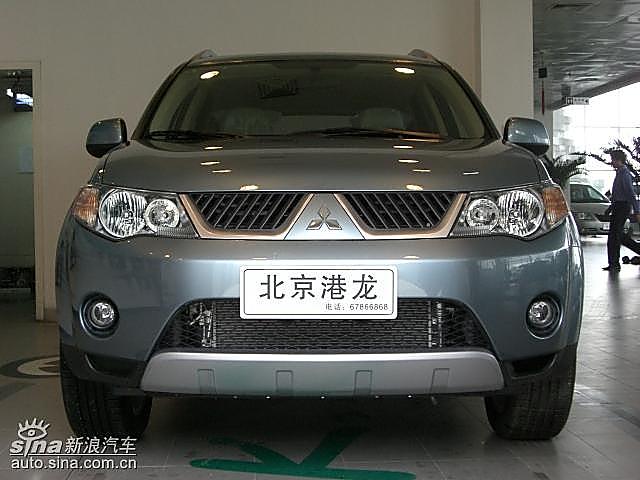 三菱Outlander EX到店实拍图