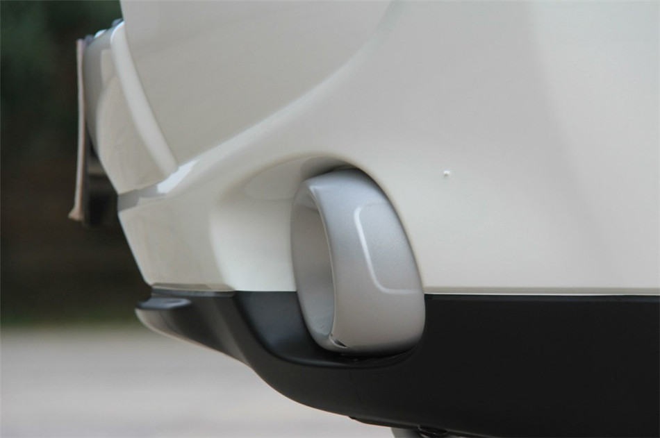 2013款 2.4L CVT 四驱 豪华导航版 7座 其他