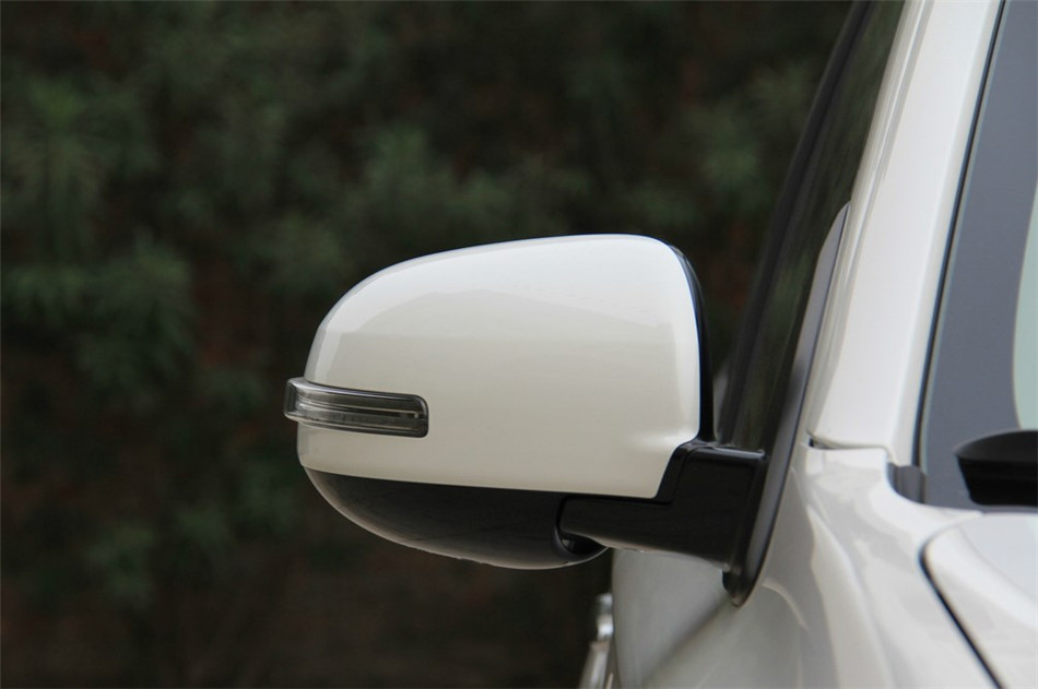 2013款 2.4L CVT 四驱 豪华导航版 7座 其他