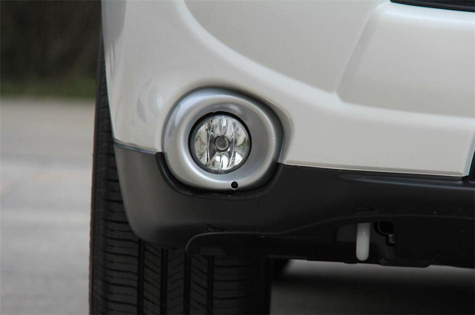 2013款 2.4L CVT 四驱 豪华导航版 7座 其他