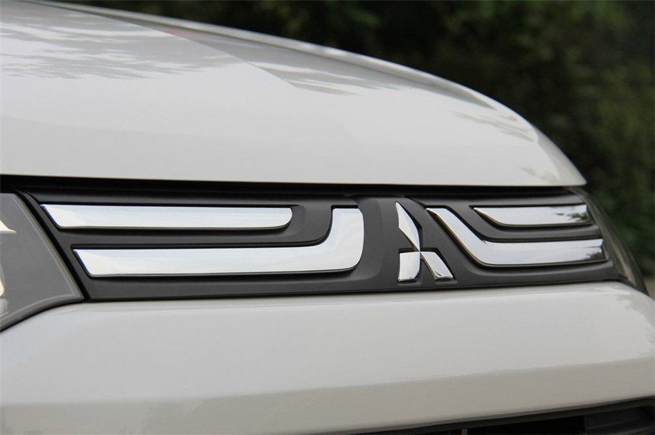 2013款 2.4L CVT 四驱 豪华导航版 7座 其他