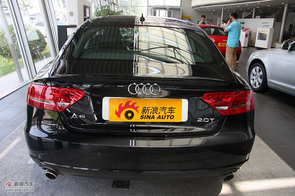 2010µA5 Sportback 2.0T