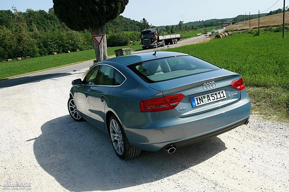 µA5 Sportback