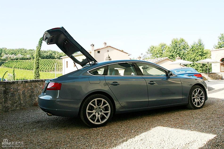µA5 Sportback