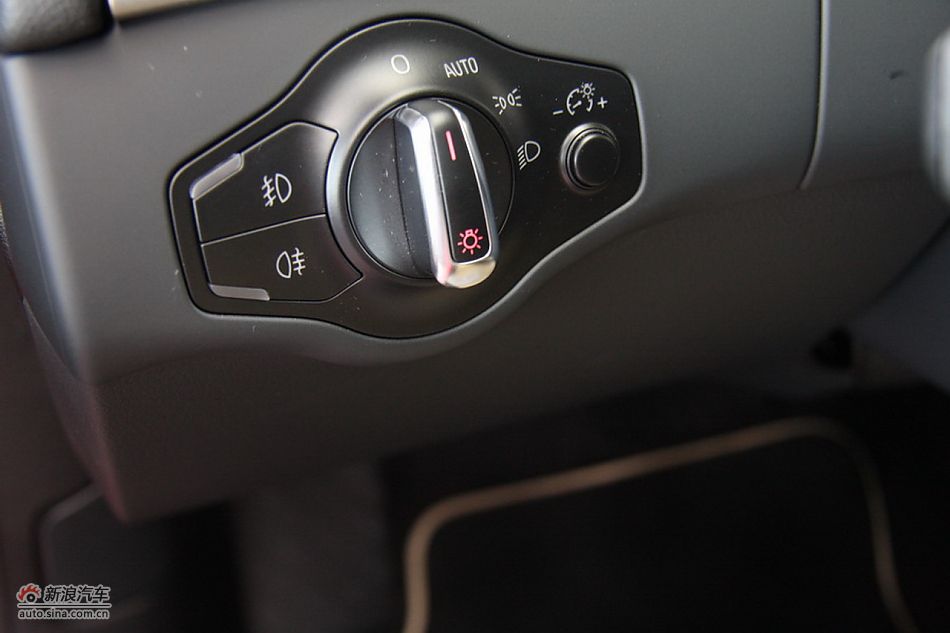 2010µA5Coupé2.0Tа