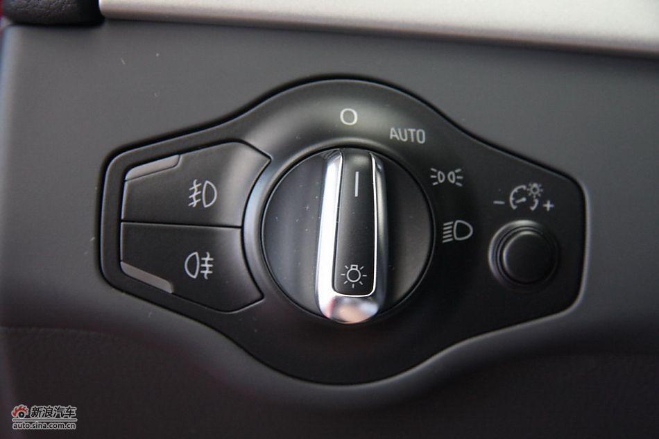 2010µA5Coupé2.0Tа