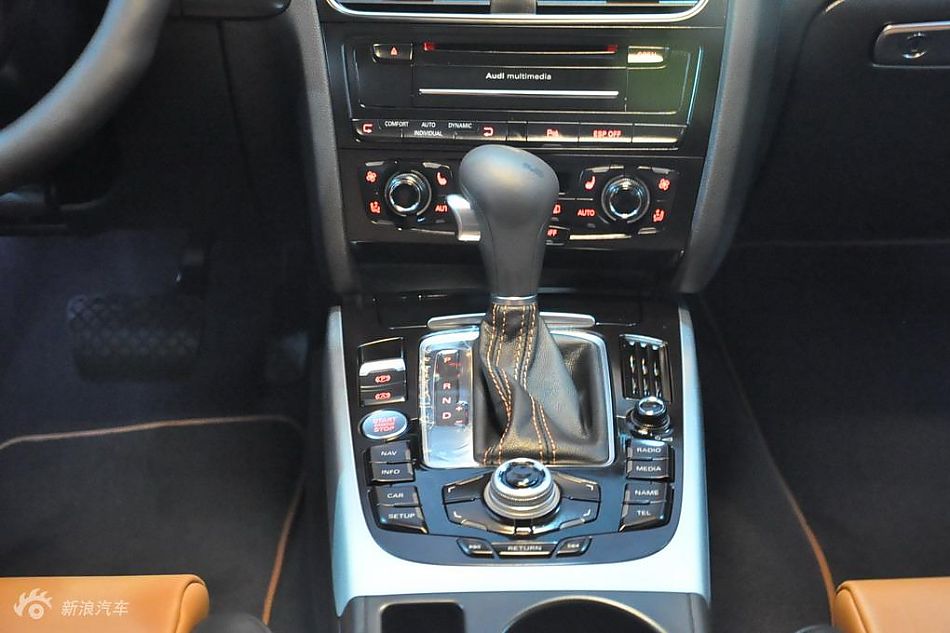 全新奥迪A5实拍图-内饰