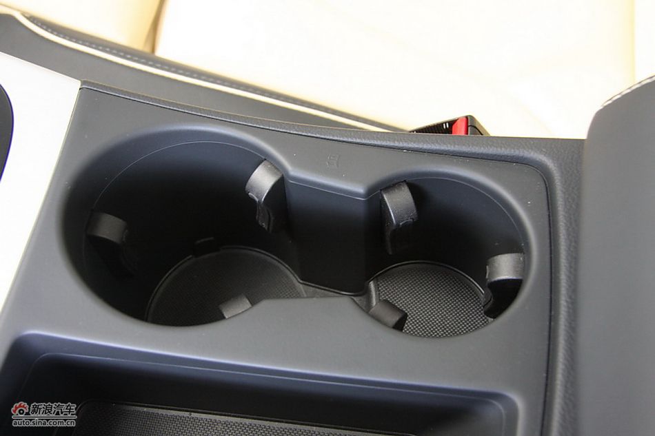 2010µA5Coupé2.0Tа