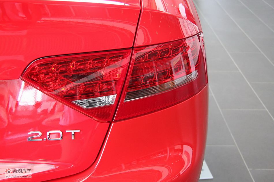 2010µA5Coupé2.0Tа