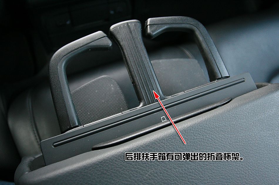 奥迪A5 3.2图片说明书