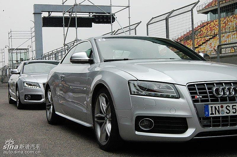 奥迪S5试车图片
