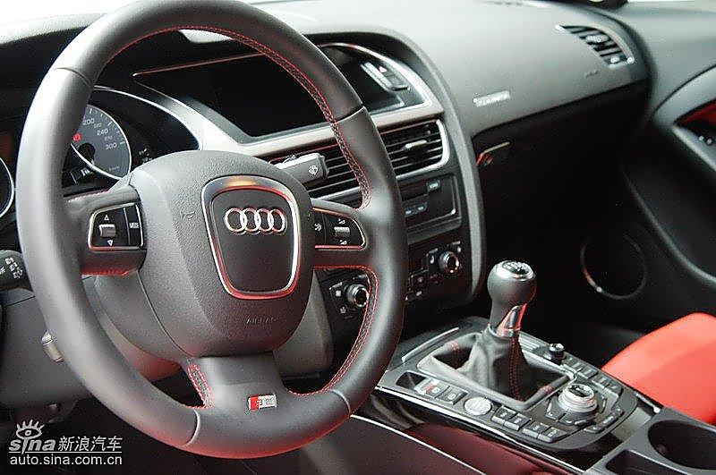 奥迪S5试车图片