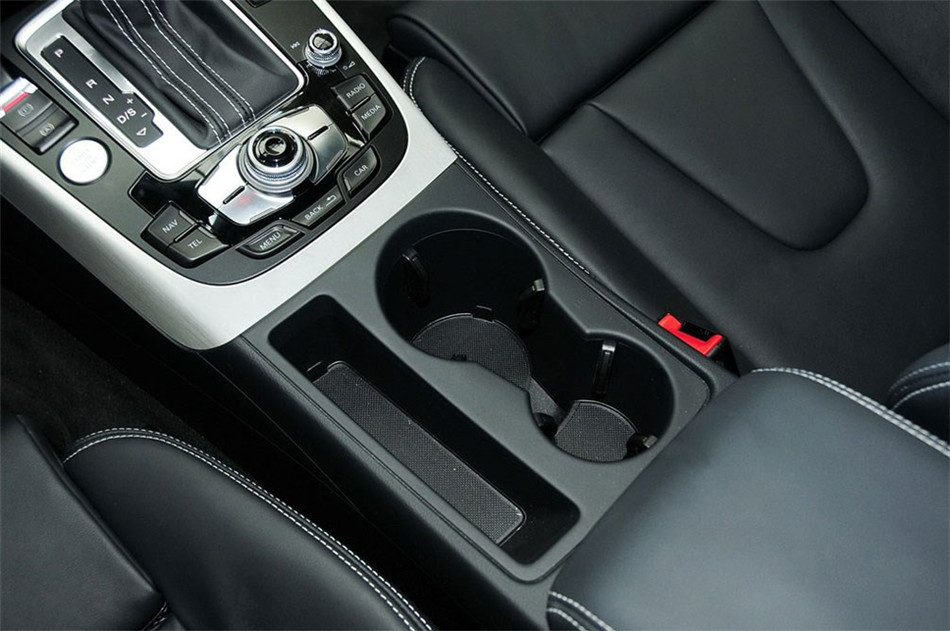 2012款 3.0T 双离合 Sportback 内饰