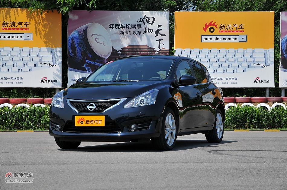 2011款骐达GTS外观