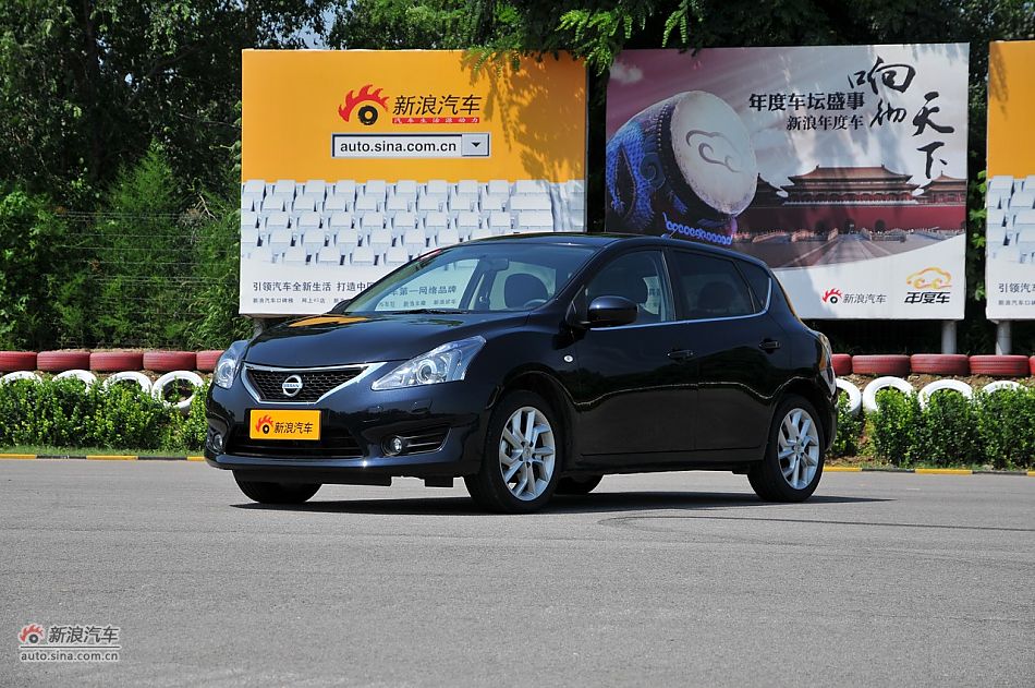 2011款骐达GTS外观